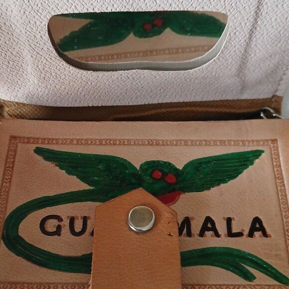 Guatemala Tourist Wallet Leather Embossed Hand Painted Crafts Mexico Unisex - Picture 14 of 14